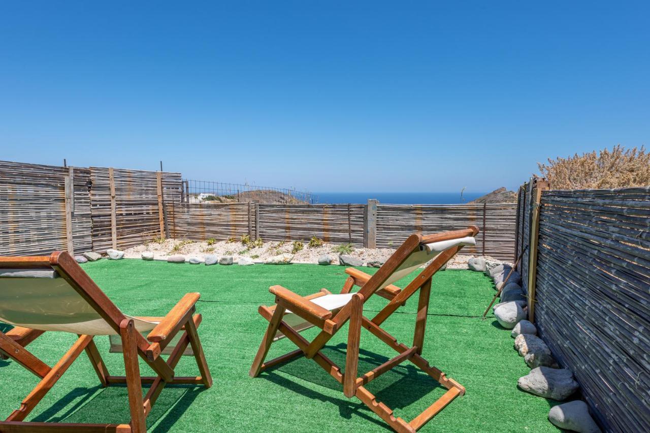 Plakes Sea View Apartment Plaka (Milos) المظهر الخارجي الصورة
